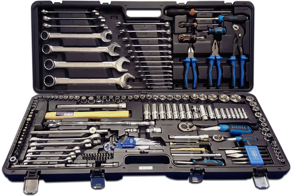 Набор инструмента 1/4" и 1/2" 6гр. 167 предметов LICOTA-0